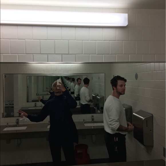 Meet your Posher, Johnny - Picture 1 of 1