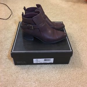 MIA burgundy ankle boots