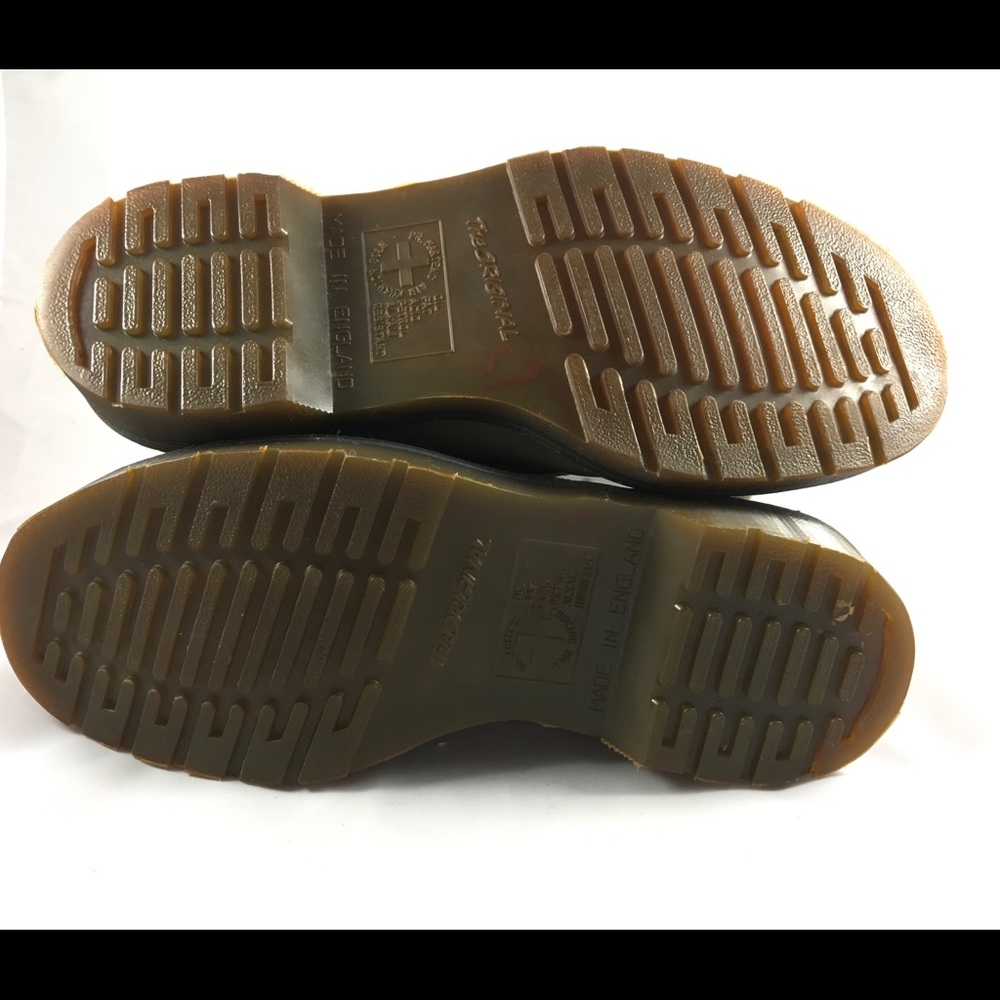 Dr. Martens VTG 8 eye Made in England Boots SZ 7 - Picture 5 of 8