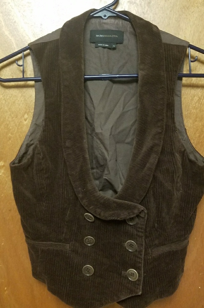 BCBG Brown vest with tuxedo  buttons