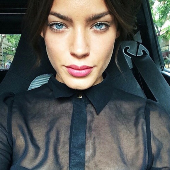 Meet your Posher, Alex - Picture 3 of 4