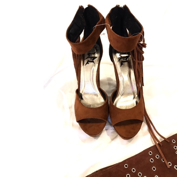 • Sold in a Bundle • Suede Fringe Heel Platforms - Picture 6 of 6