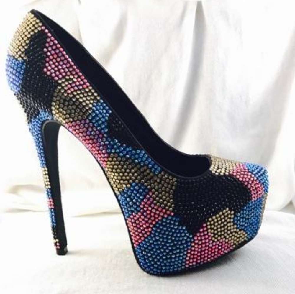 Steve Madden Dyvinal Camouflage Rhinestone