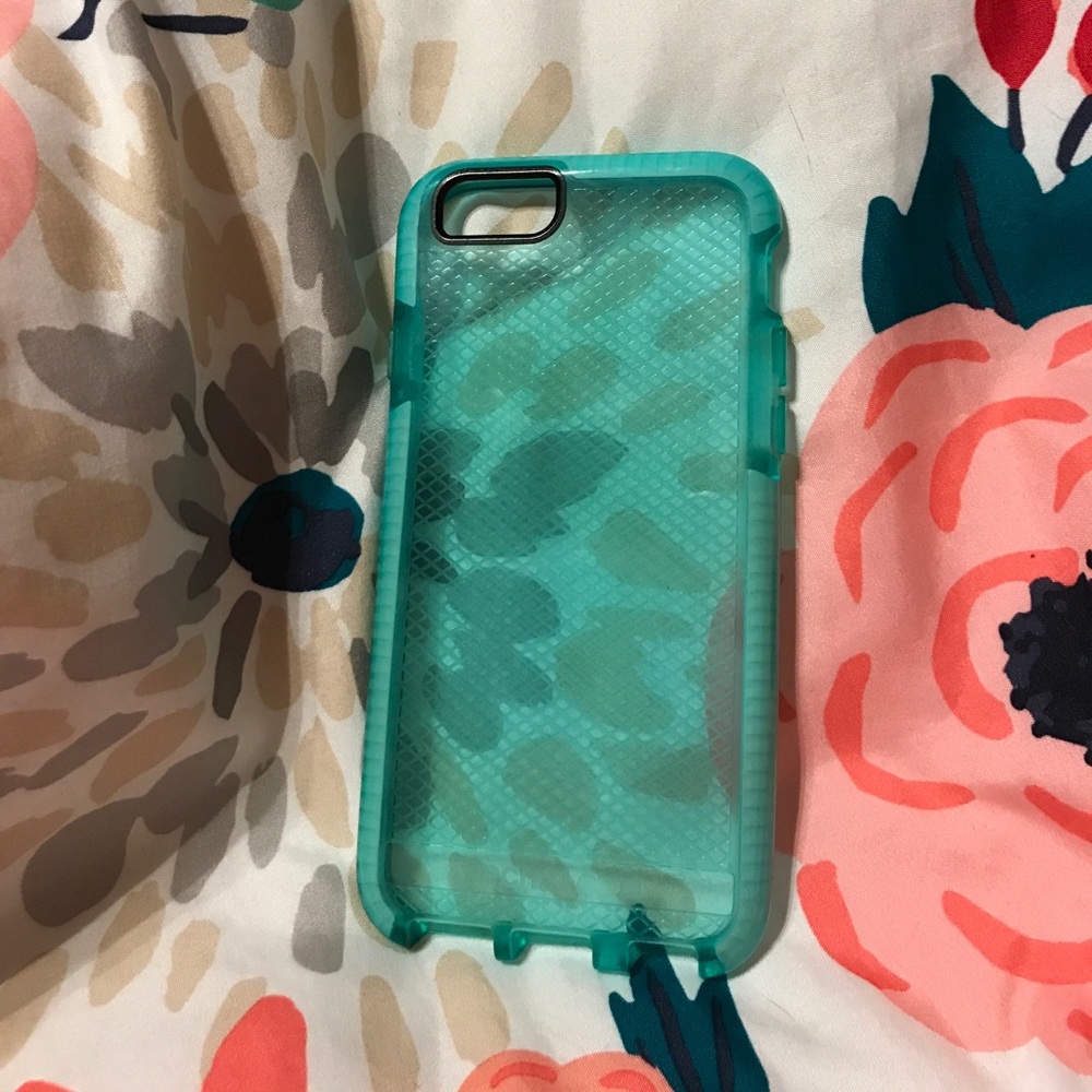 Tech21 iPhone 6/6s Case || Will take lower offers!