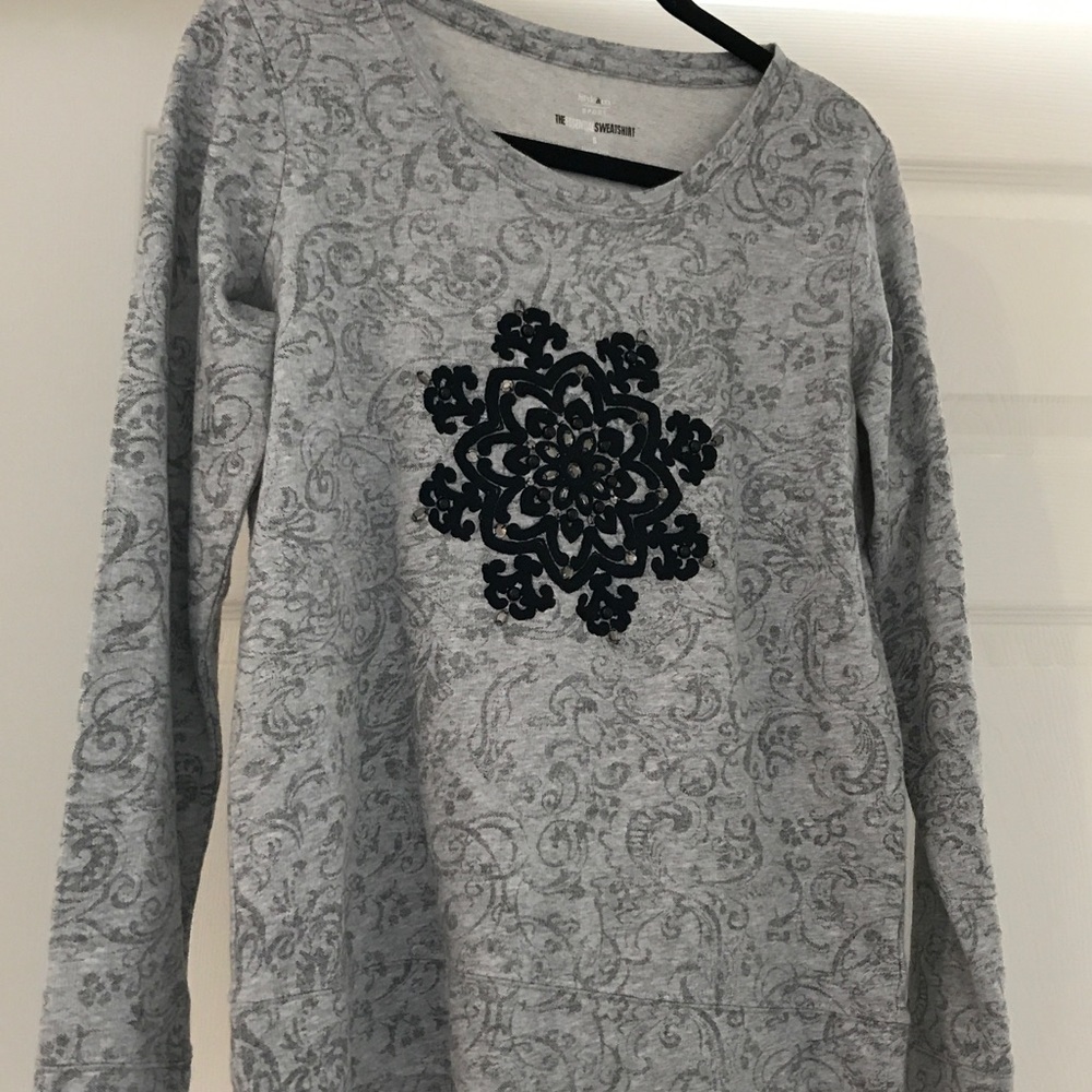 Style & Co sweatshirt. Sz S. NWT.