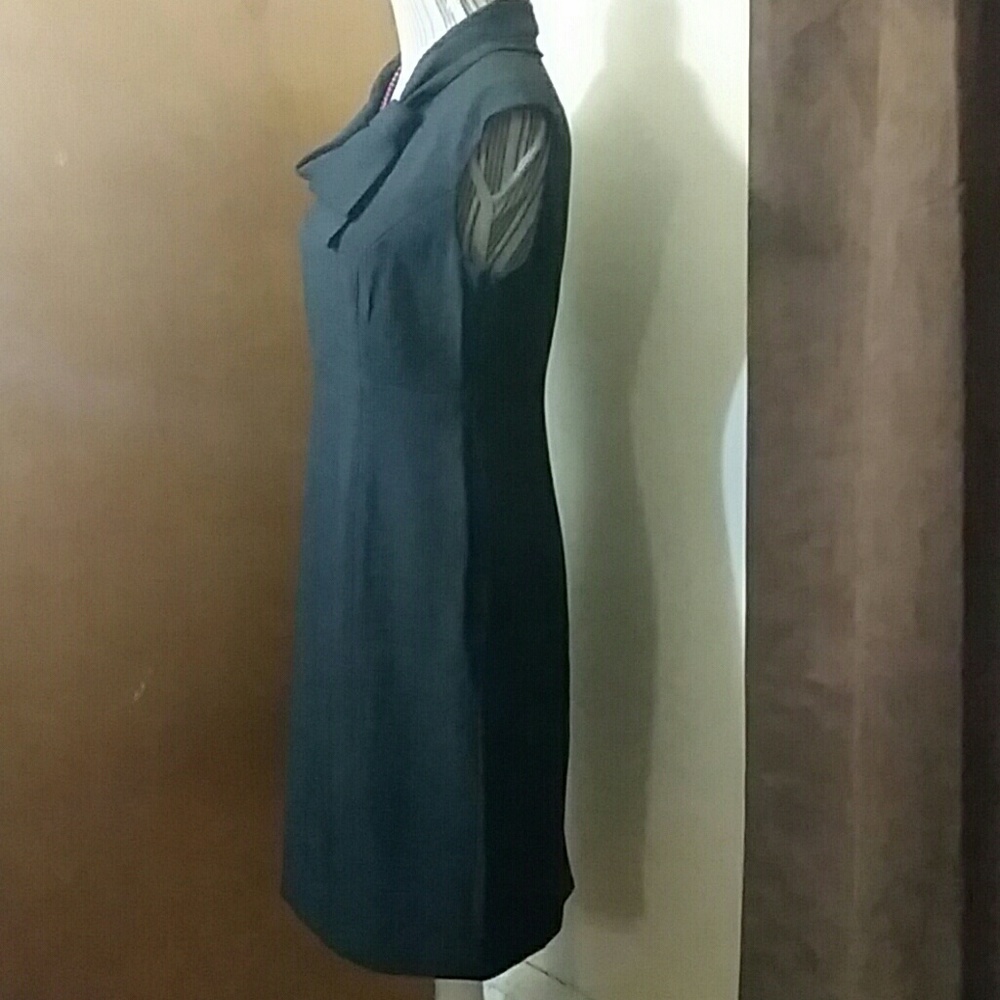 Yvos Dress - Picture 6 of 8