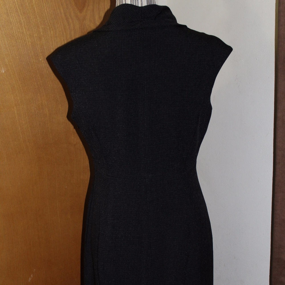 Yvos Dress - Picture 4 of 8