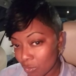 Meet your Posher, Carolyn