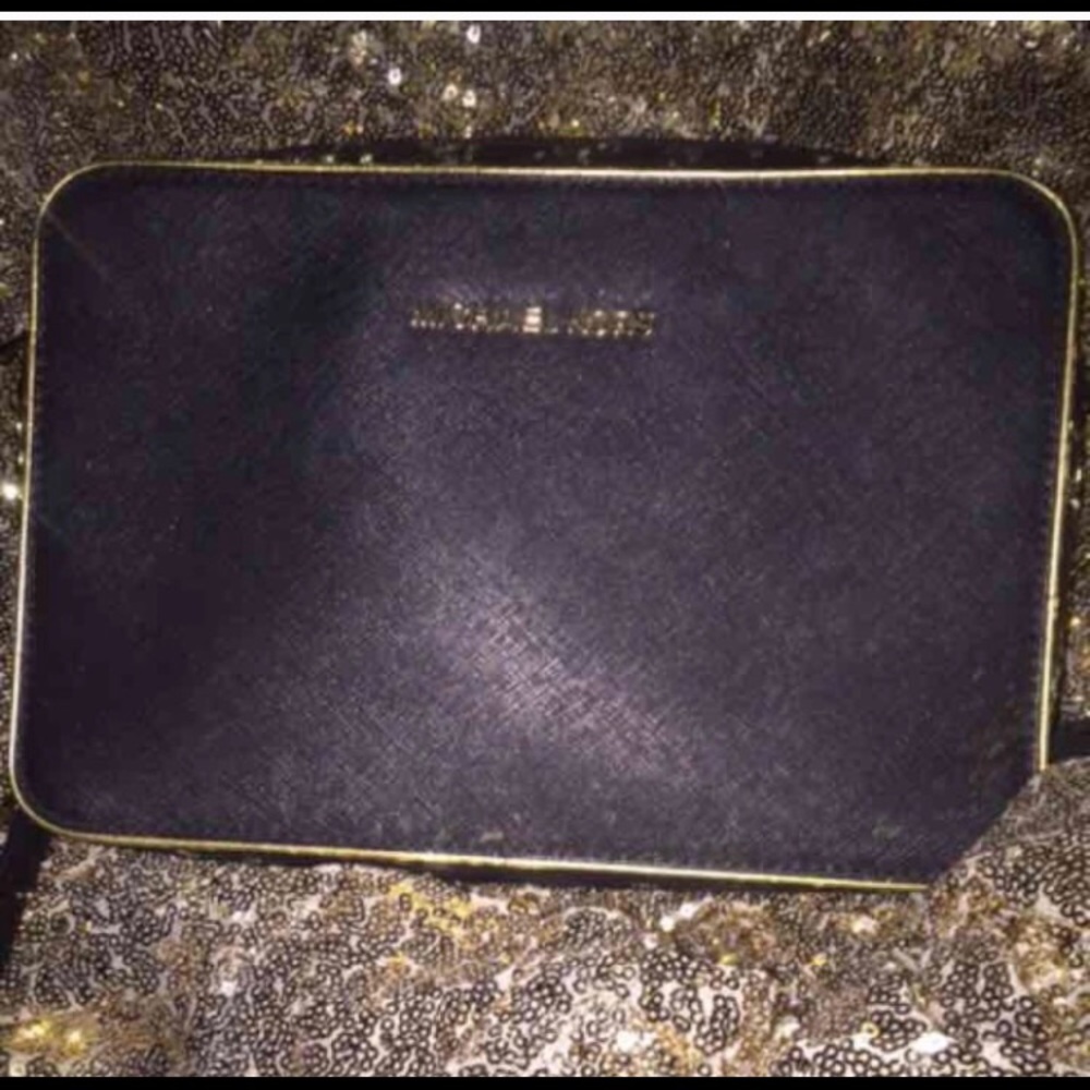 Michael kids crossbody