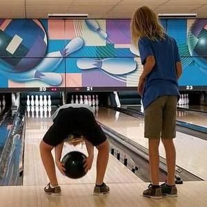 Meet your Posher, Gene