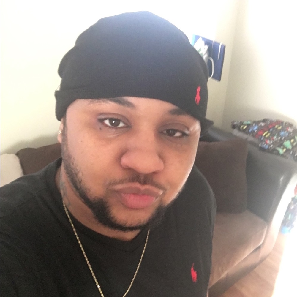 Meet your Posher, Levita