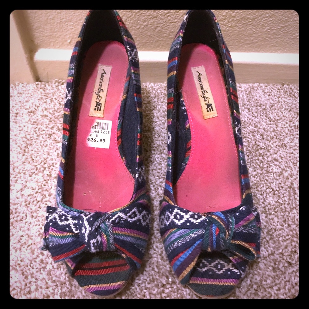 Multicolored wedge heels size 6