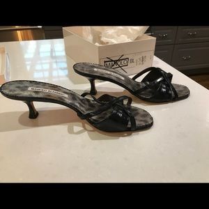 Manolo blahnik Sandal kitten heals.