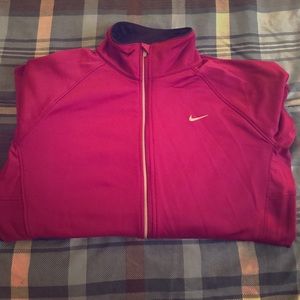 NWOT✨ Nike track jacket zip up✨ fleece inside