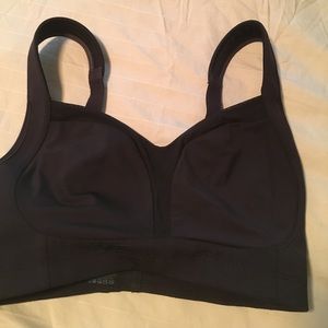 TaTa Tamer LuluLemon bra!