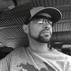 Meet your Posher, Kyle