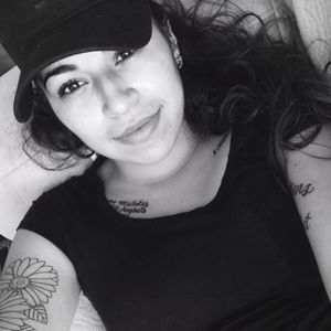 Meet your Posher, Anahi