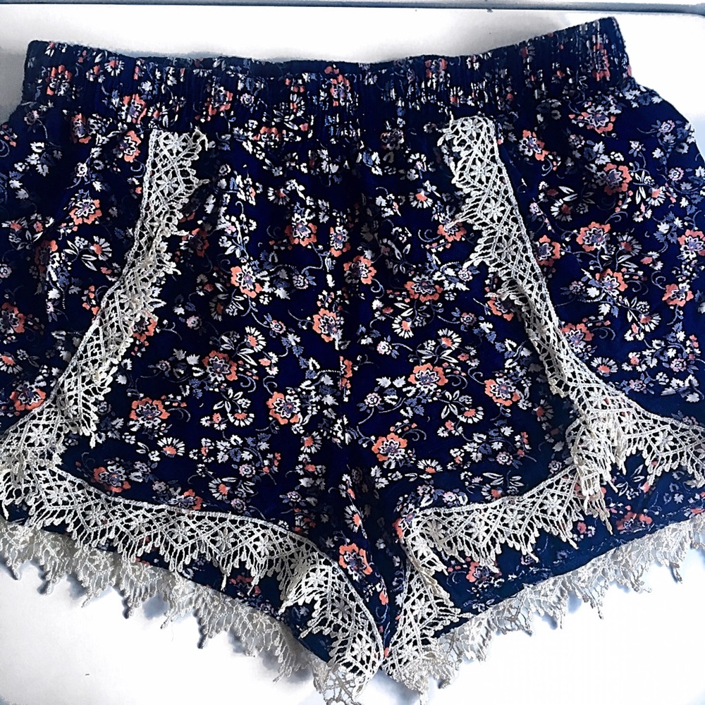 Floral Shorts with Lace Trim