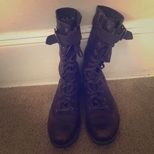 Women's dark brown leather Timberland boots