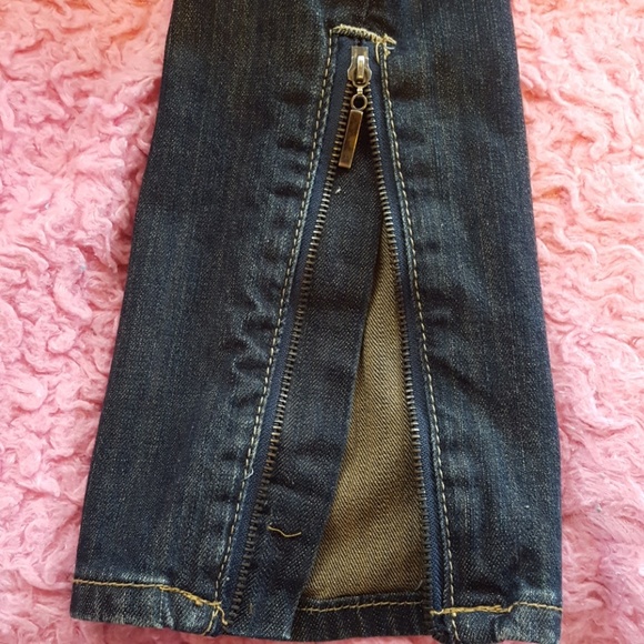 Jeans - Picture 3 of 6