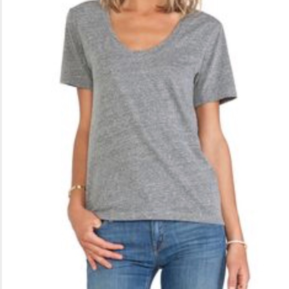 Light weight gray t shirt