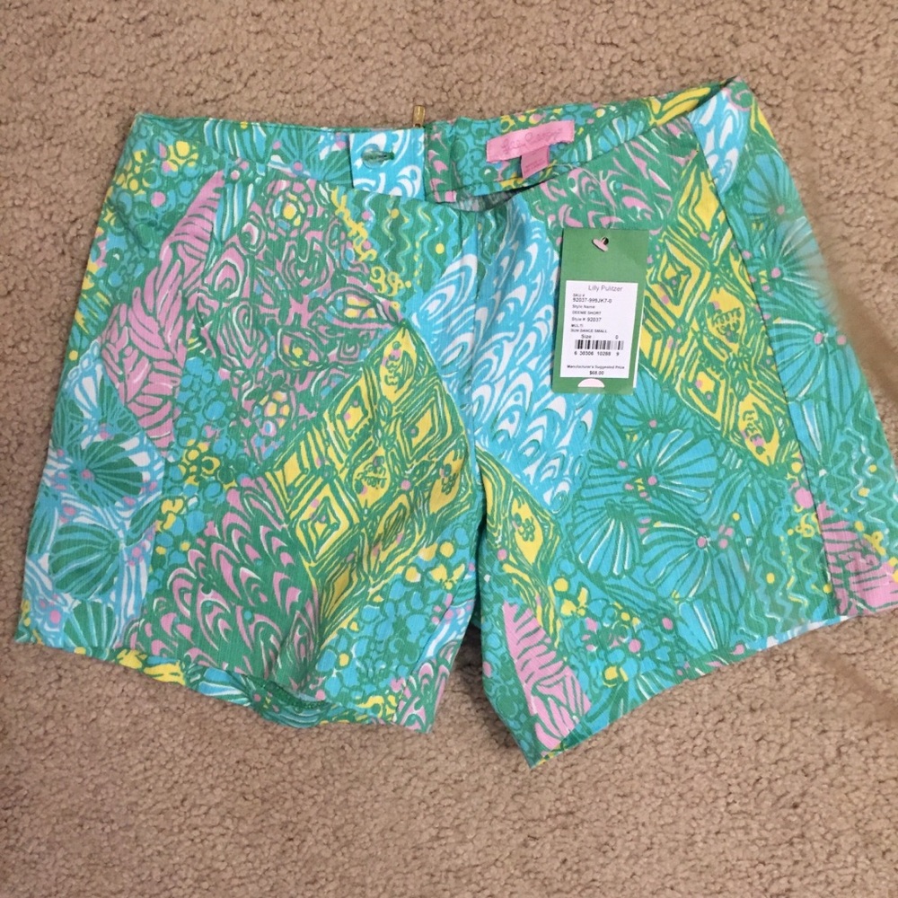 NWT Lilly Pulitzer Print Deenie Shorts