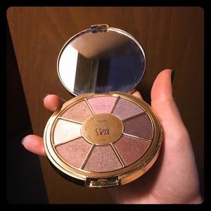 Tarte Rainforest of the Sea eyeshadow palette