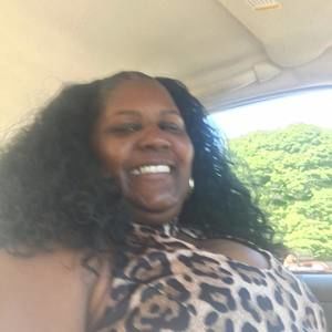 Meet your Posher, Carla