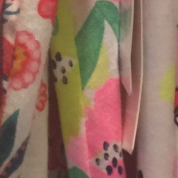 Meet your Posher, Whitney - Picture 1 of 1