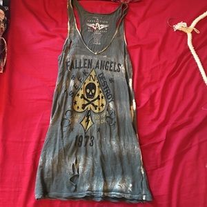 V-neck tank top