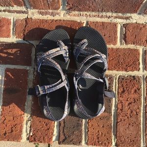 💙Blue Chacos💙