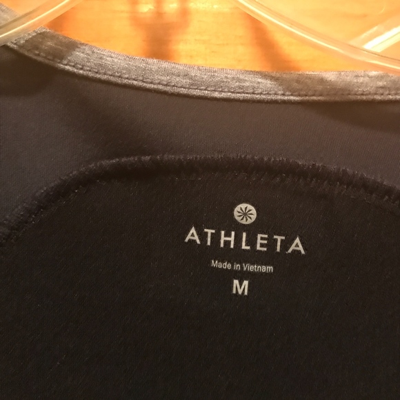 Flattering Sporty Athleta Dress - Picture 3 of 4