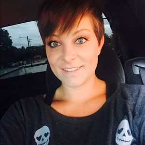 Meet your Posher, Bobbie