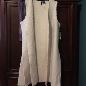 Long faux shearling vest in cream