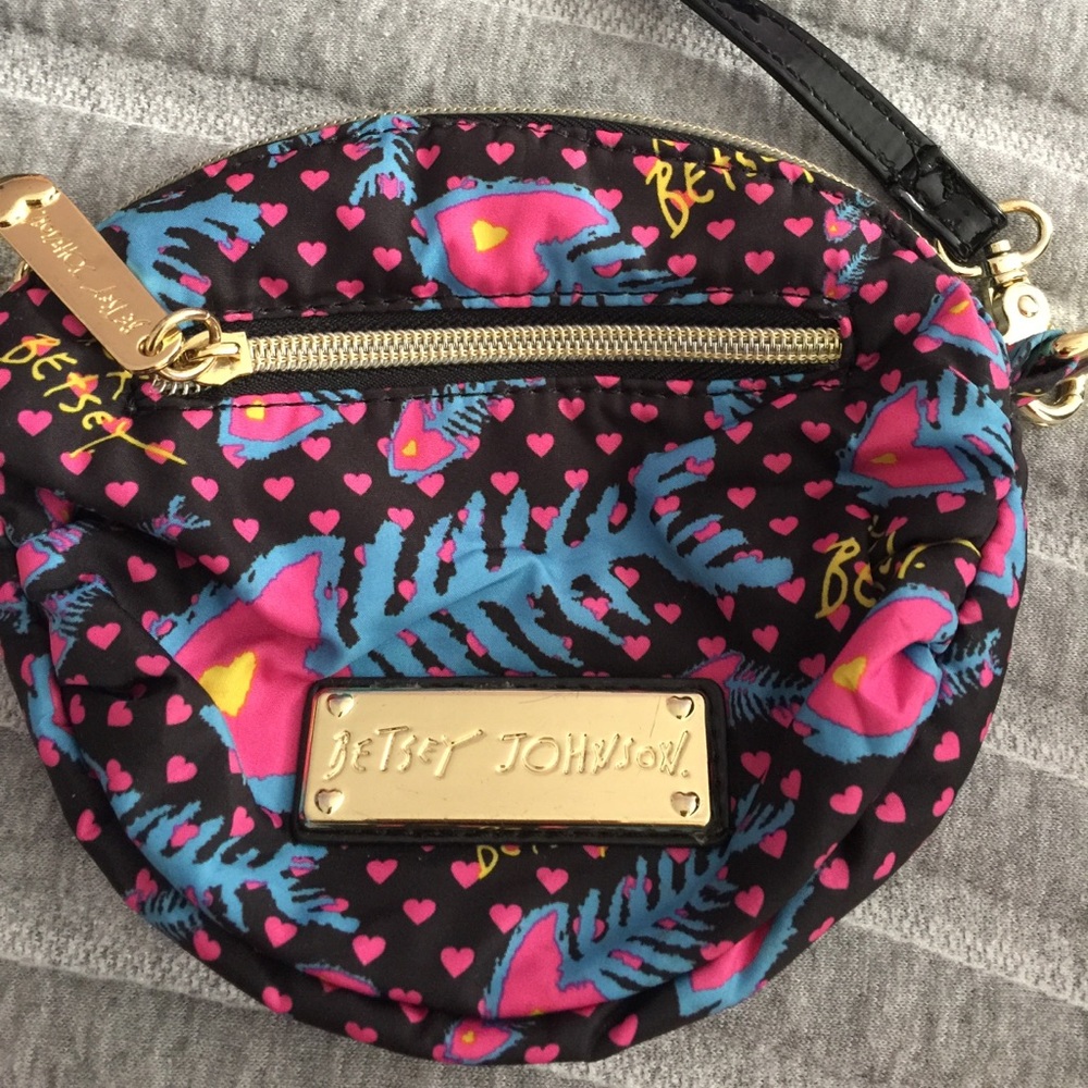 betsy johnson purse bag crossover