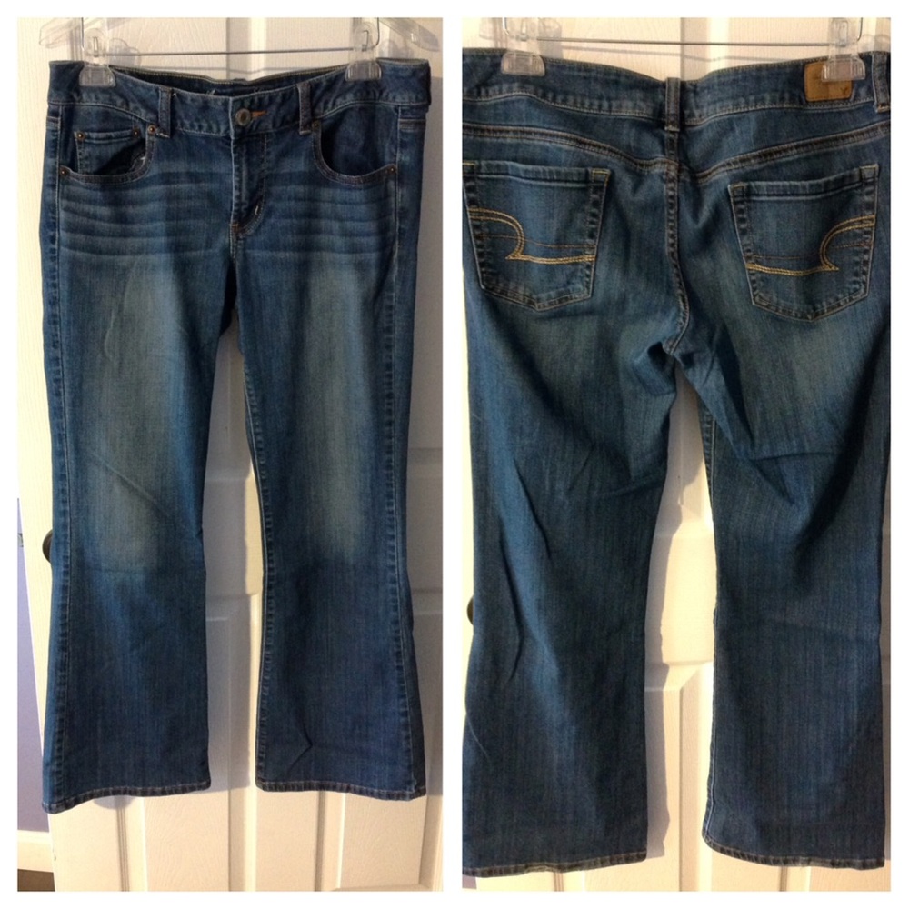 American Eagle Super Stretch Fav BF Jeans. 12R