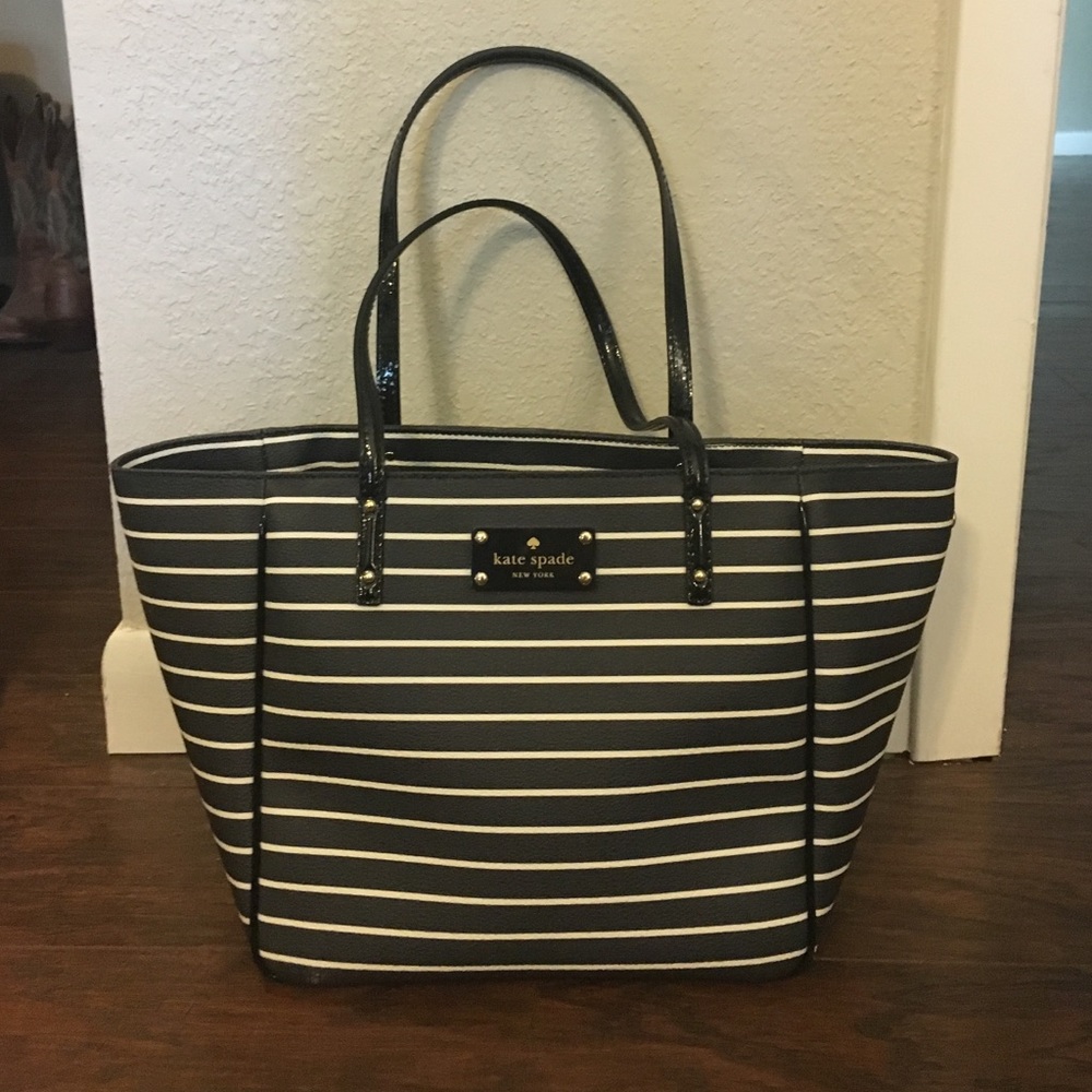 Kate spade purse
