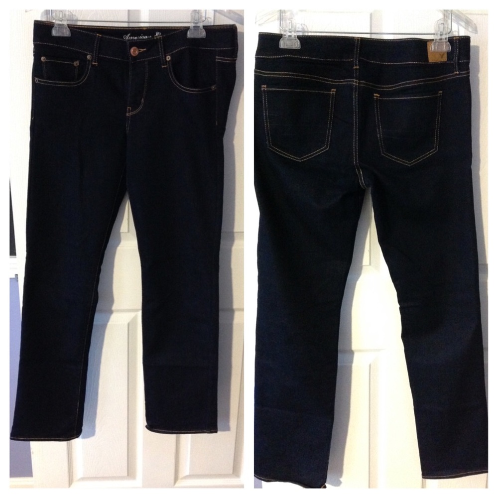 American Eagle Straight Leg Stretch Jeans. 12R