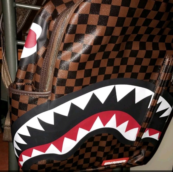 Meet your Posher, Andre - Picture 1 of 1