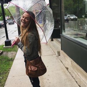 Meet your Posher, Christina