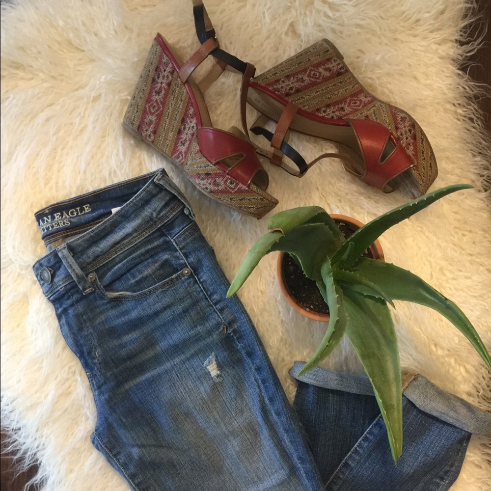 American Eagle Outfitters Super Skinny Jeans