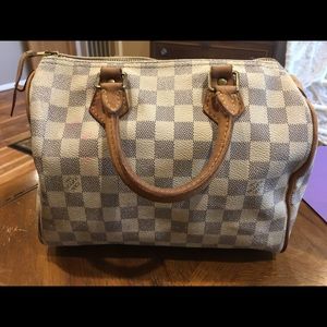 Authentic Louis Vuitton speedy 25 Damier azur