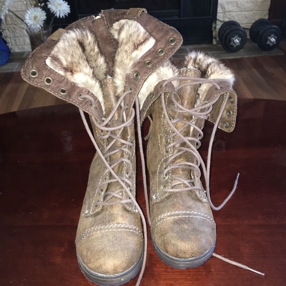 Never worn boots - JustFab