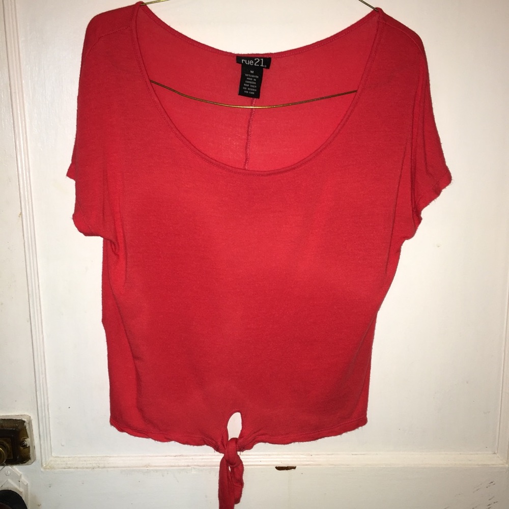 Rue 21 crop top