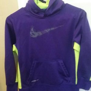 Youth Nike sweatshirt