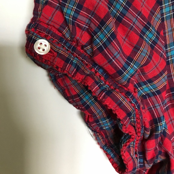AEO RUFFLE BUTTON DOWN TOP - Picture 3 of 4