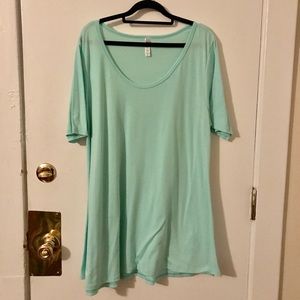 Lularoe xl Perfect T