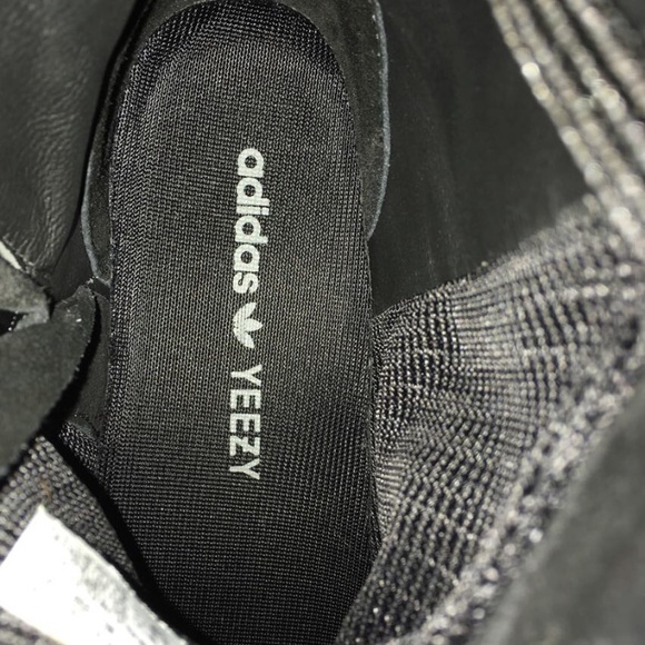 Original Adidas yeezy boost brand new multiple siz