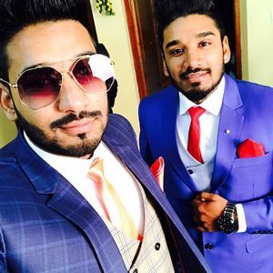 Meet your Posher, Gippy