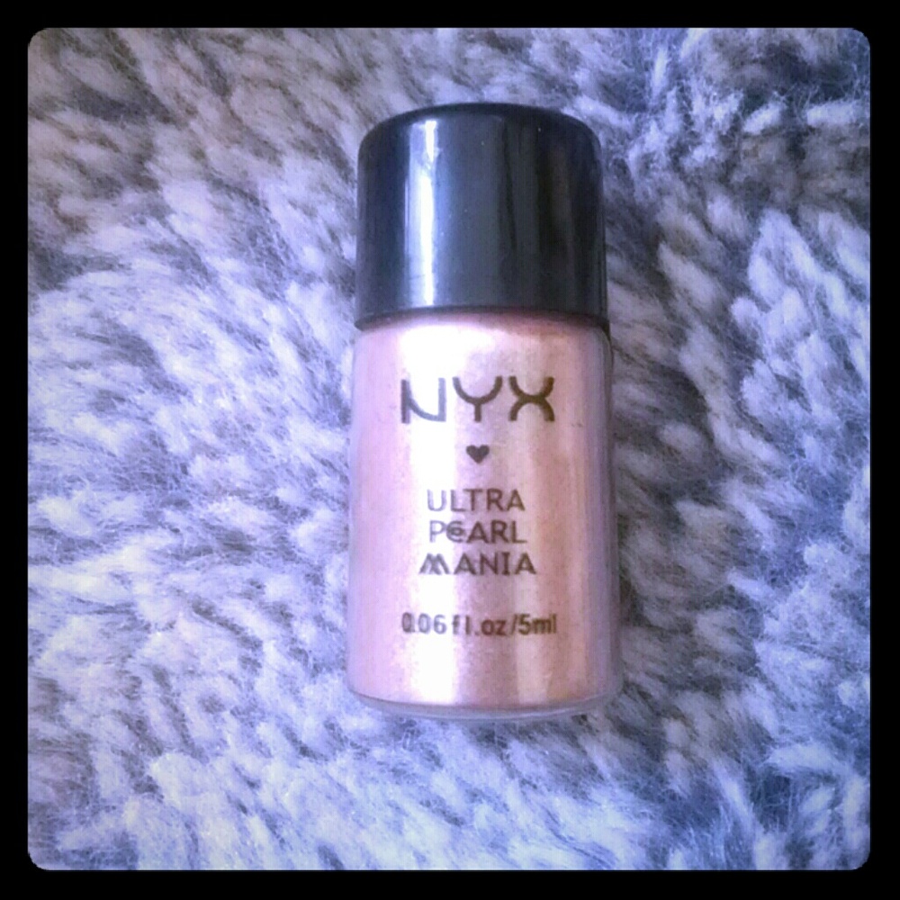 Unopened nyx eyeshadow